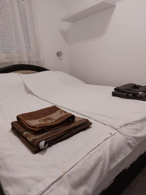 Erzsebet Apartman, Free Parking 부다페스트 외부 사진